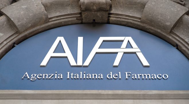 AIFA: via libera al regolamento che disciplina funzionamento Commissione Scientifico-Economica